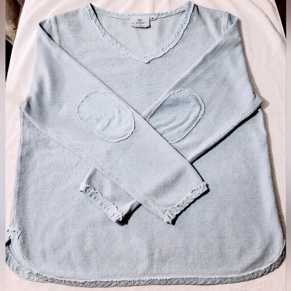 Hot Cotton Long-sleeved Shirt Dusty Blue Medium Cozy Soft Raw Hems 💙 - Picture 2 of 4